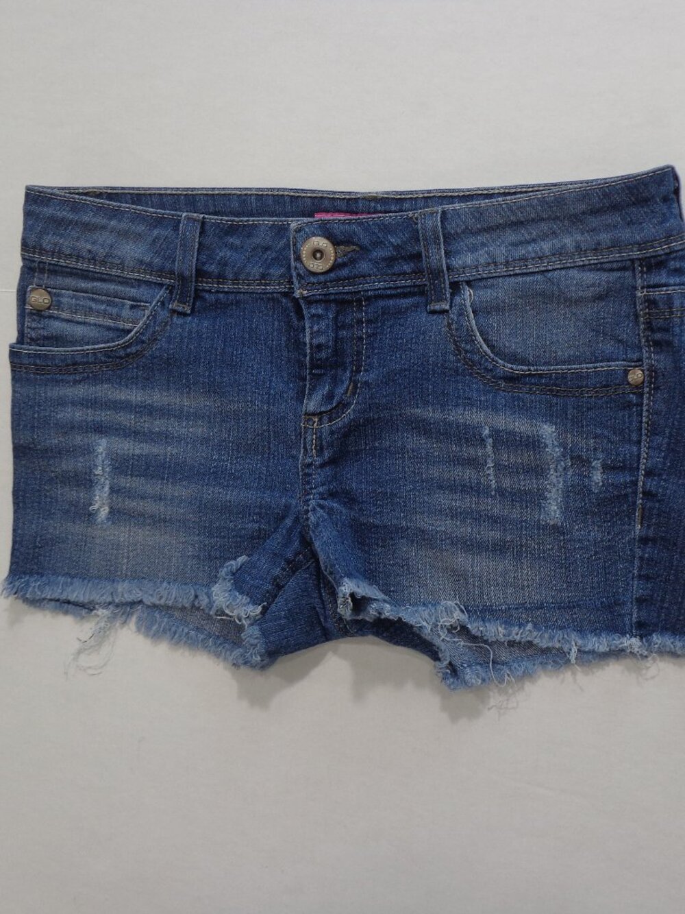 Y2K GLO Juniors Denim Blue Frayed Hem Distressed Jean Shorts Pockets Size 3